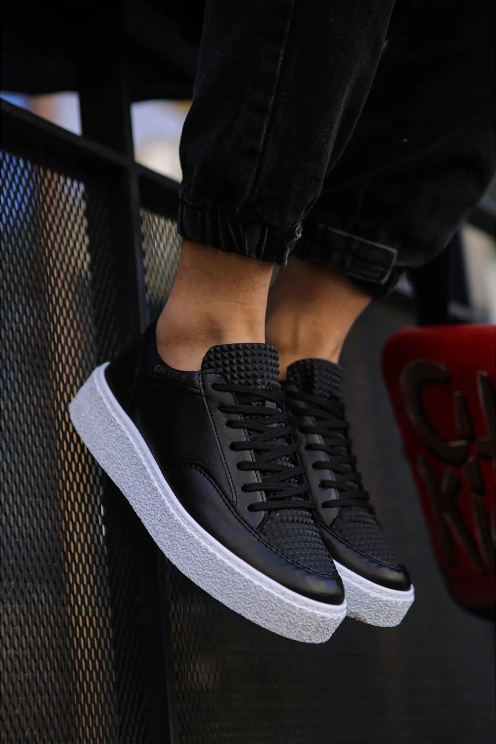 WEB_ZAPATILLAS_CH017NE